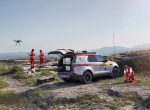 Красный крест Land Rover SVO Red Cross Discovery 2019 10